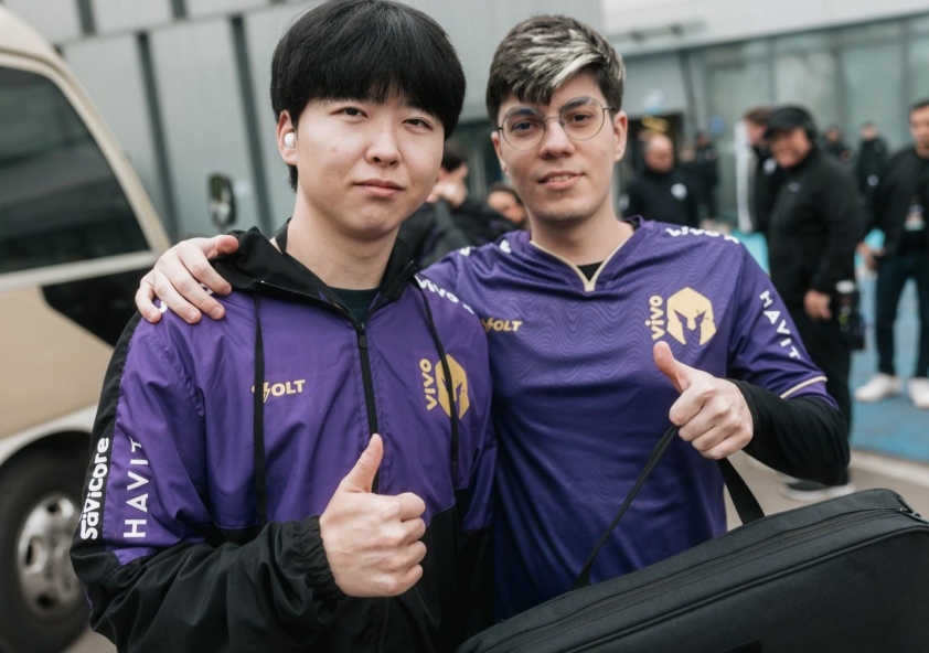 CKTG 2025: Chạm trán Knight, sao Hàn hiểu ngay 'trình là gì' Mireu đối đầu Knight tại CKTG 2025