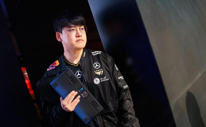 Gumayusi và Viper tại giải đấu LMHT